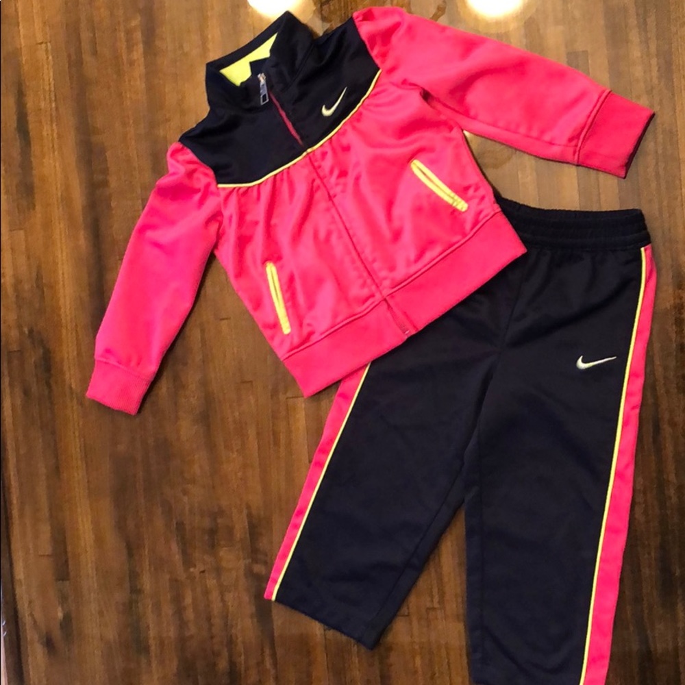 Toddler Nike track suit 24 month 2T